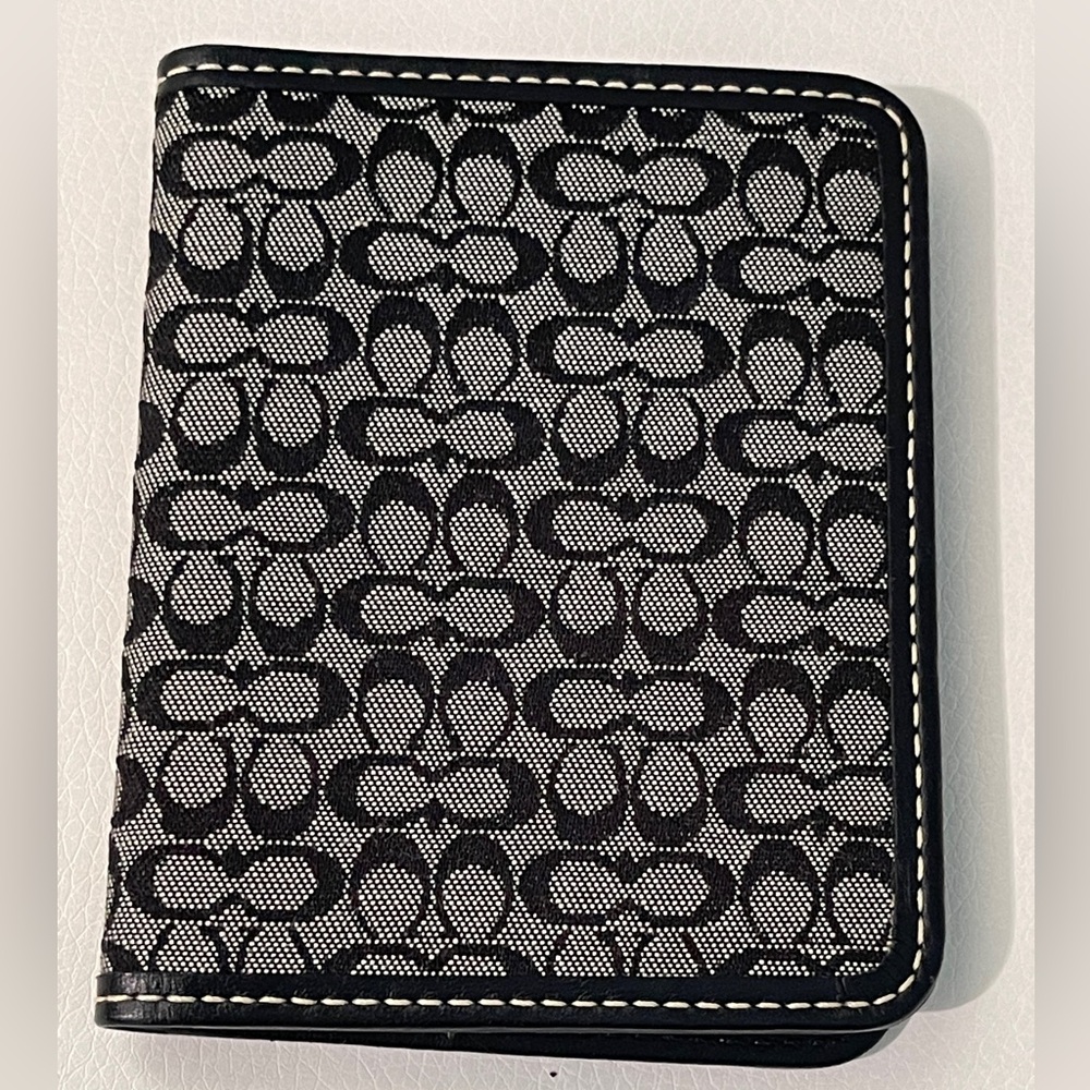 COACH card holder NWT
